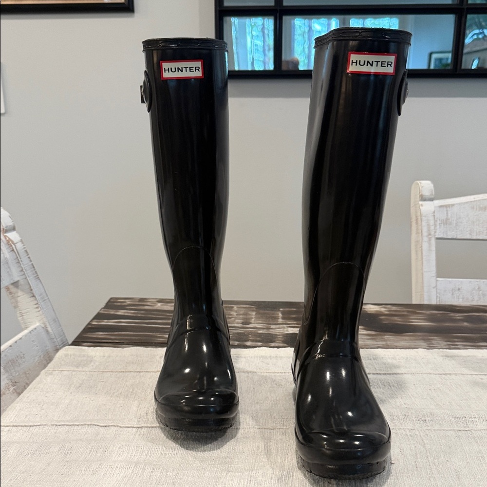 Hunter Glossy Black Rain Boots